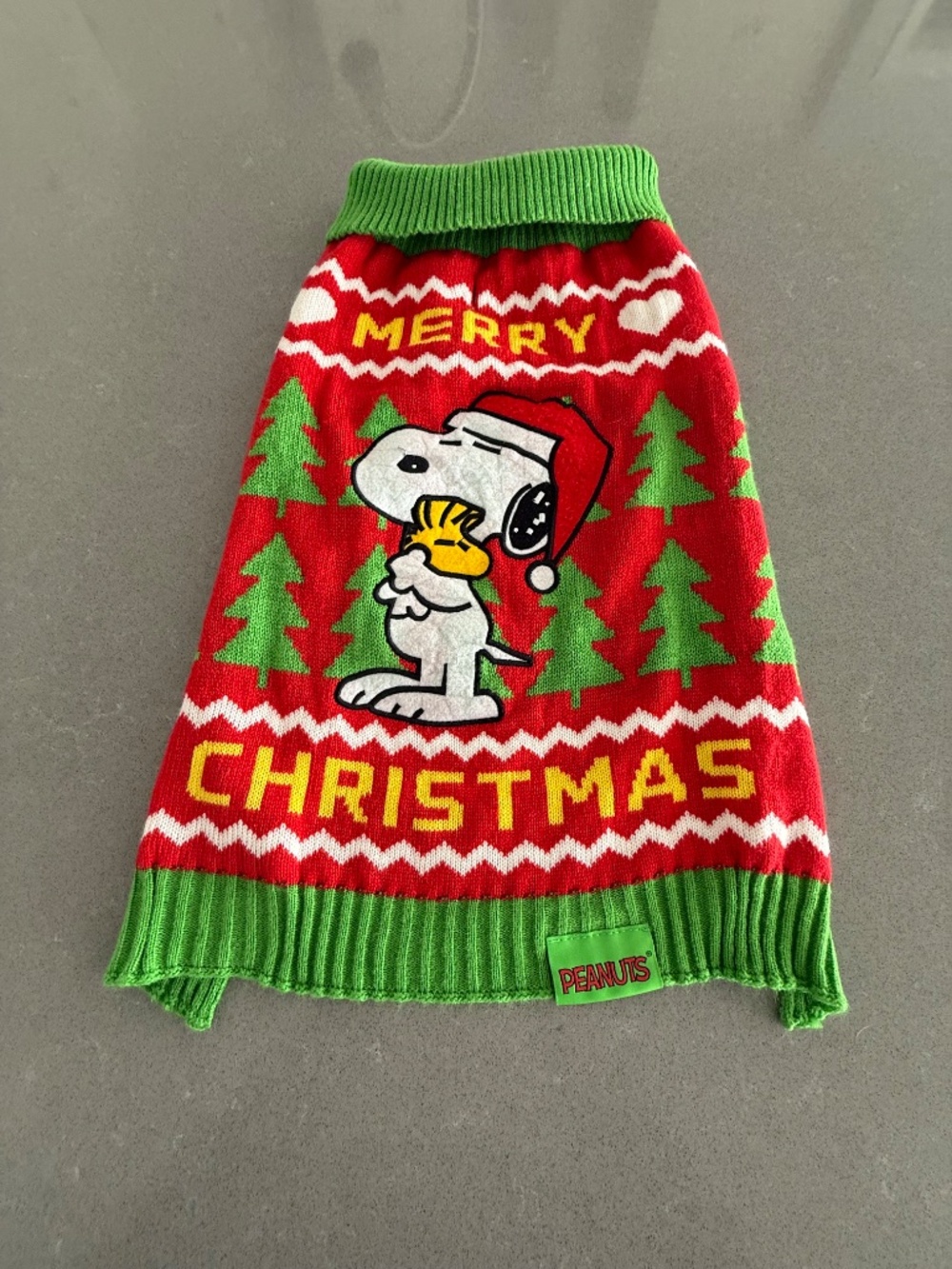 Dog Peanuts Snoopy Holiday 'Merry Christmas' XL Pet Sweater Barely worn